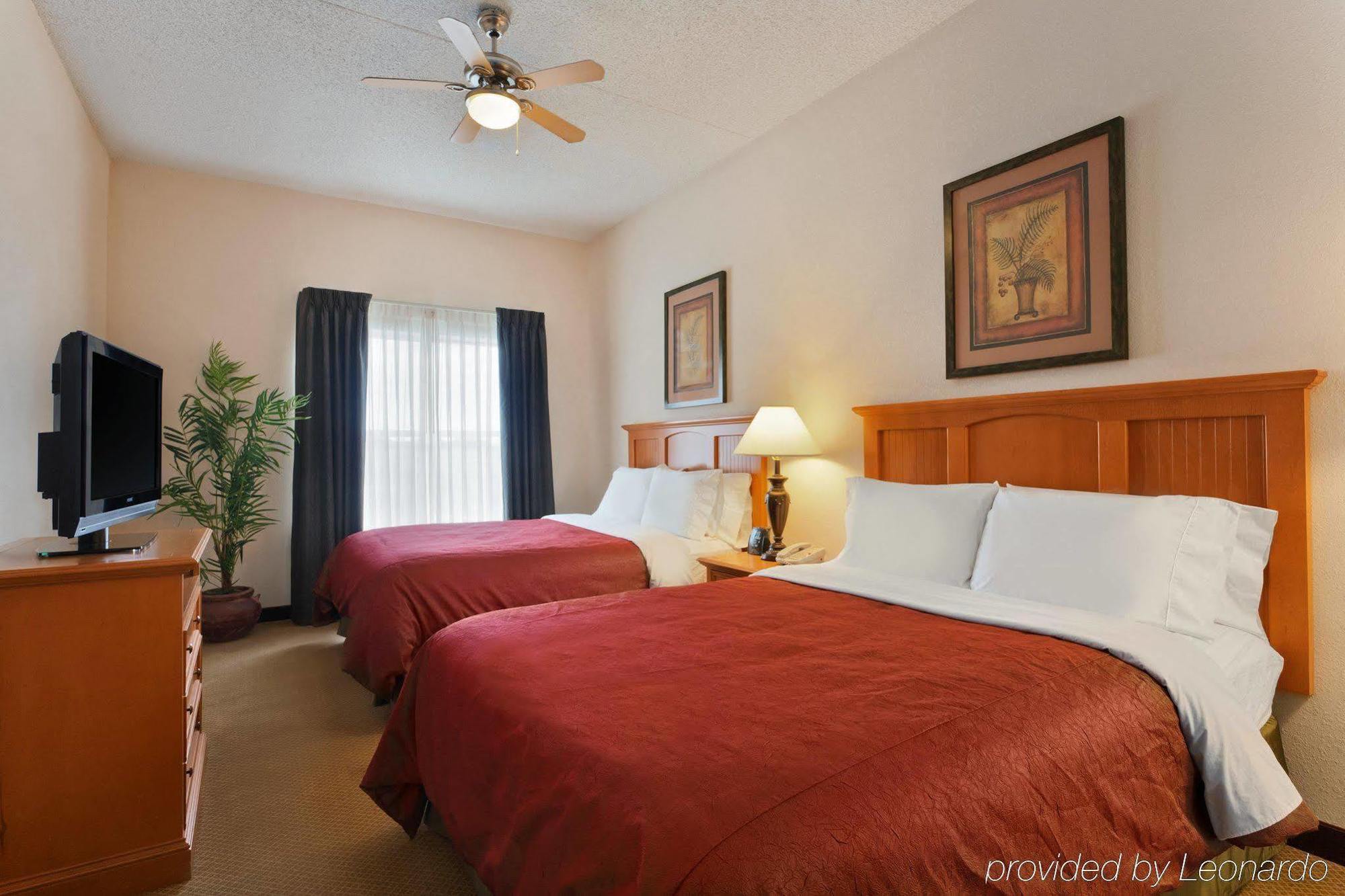 Hyatt House Colorado Springs Airport Hotel Exterior photo